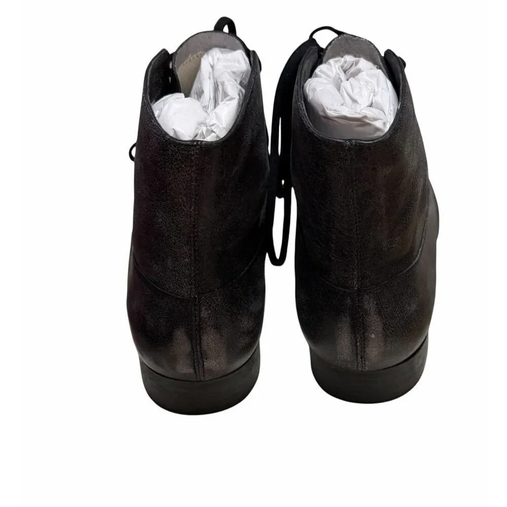 THE GREAT Distressed Boxcar Boot in Black NWB Size 10